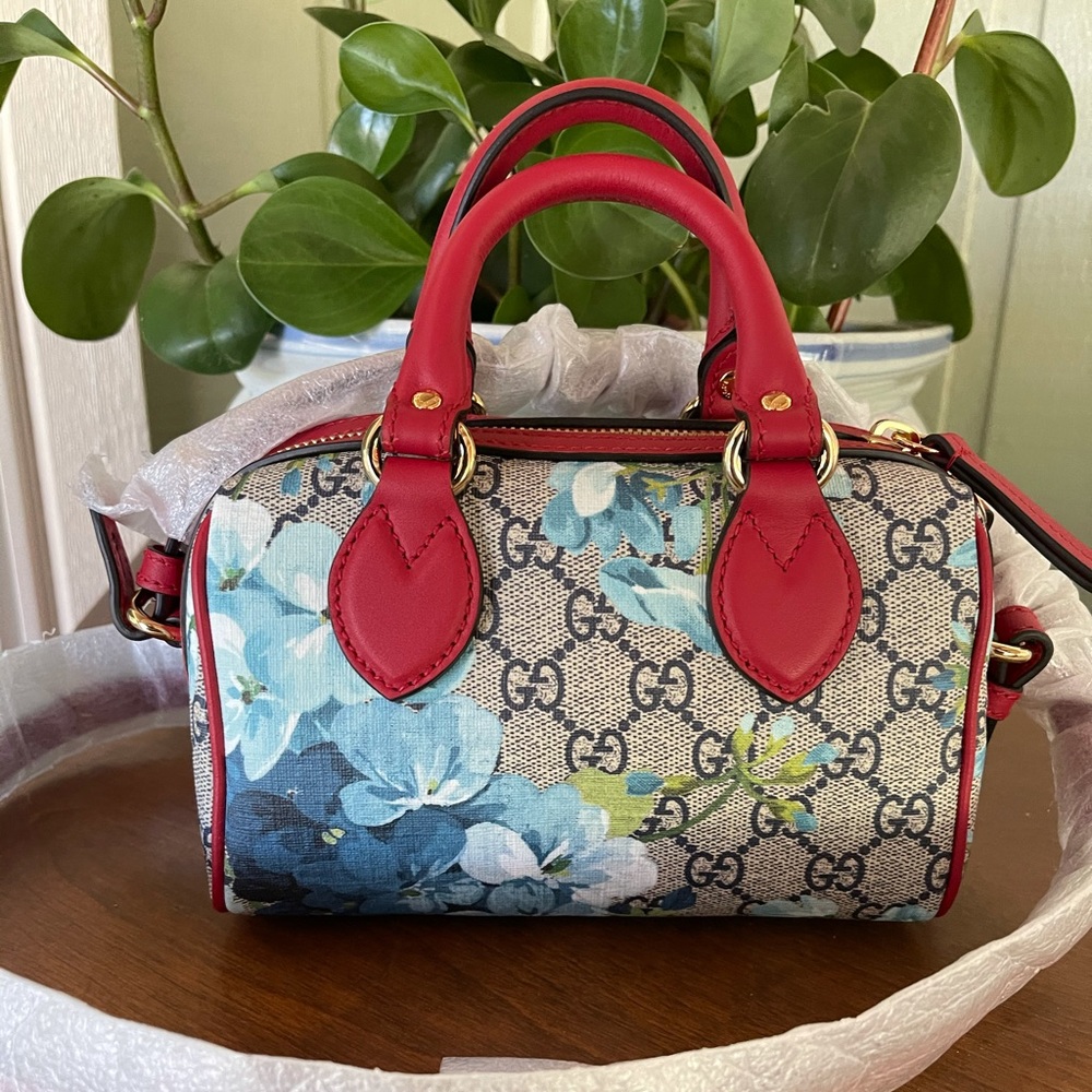 Gucci bloom GG supreme mini Boston